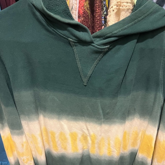 Evy’s Tree Tie dye hoodie - Picture 3 of 4